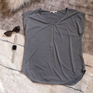 Green Envelope smoky blue cap sleeve top with silver zipper size small